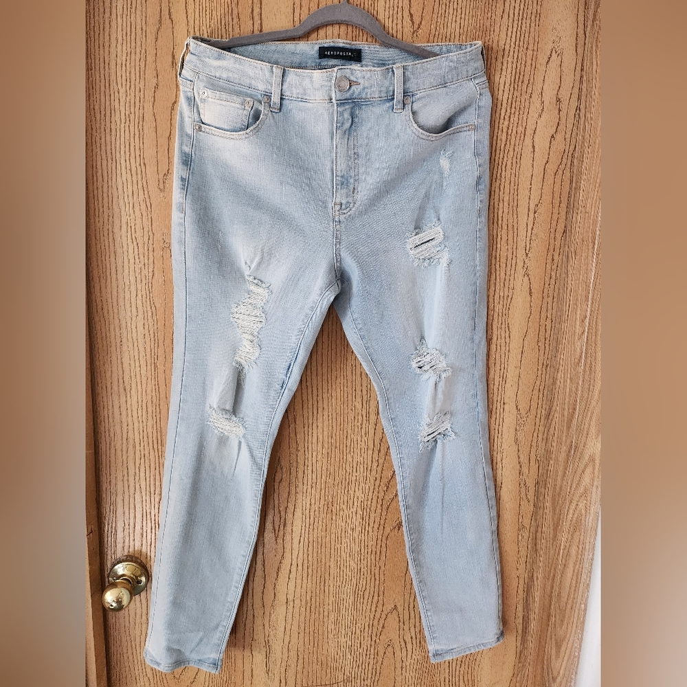 Aeropostle size 16 nwot high rise jeggings distressed
